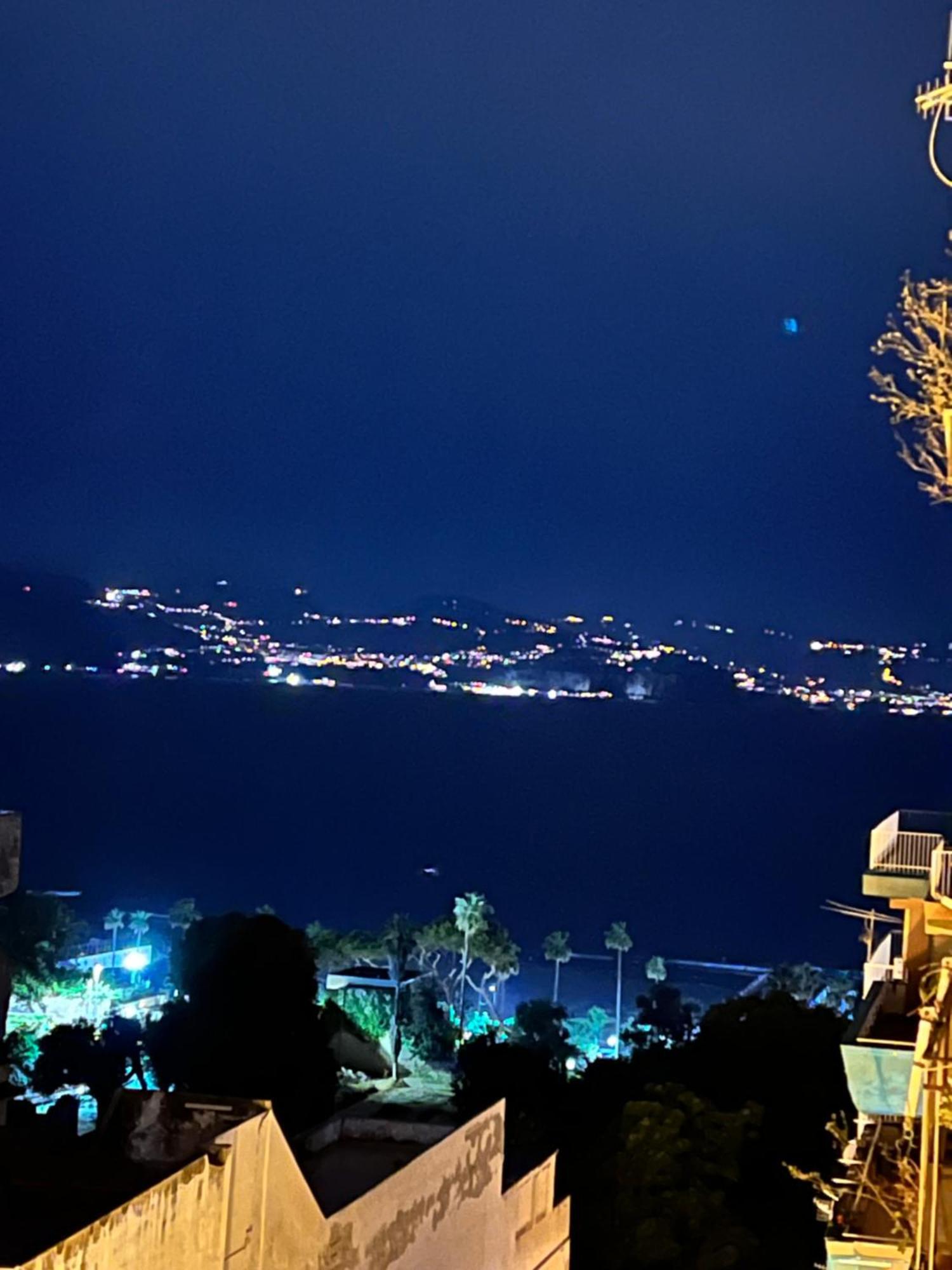 Sogno Di Mezza Estate Torre Annunziata Exterior foto